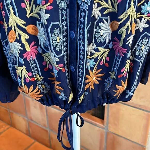 Johnny Was Blue EmbroideredWyatt Blouse, L - Picture 3 of 11